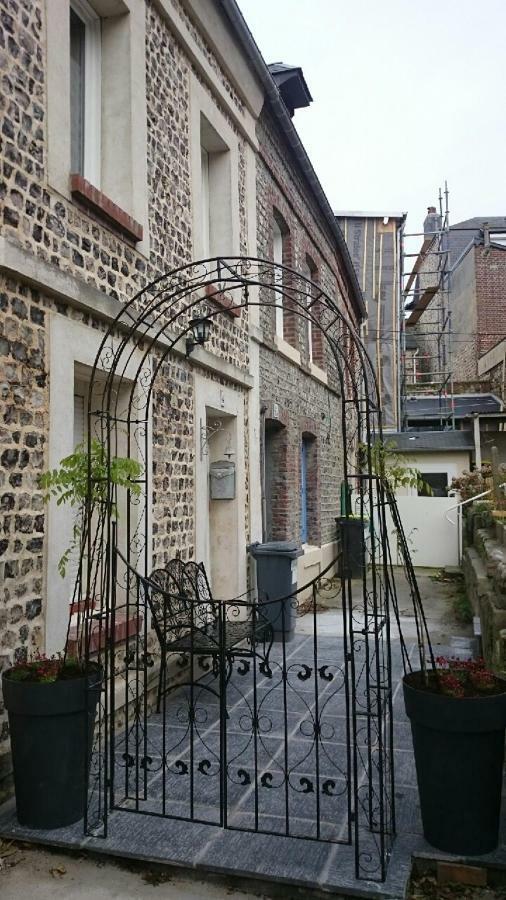 Holiday home Chez Isa Yport